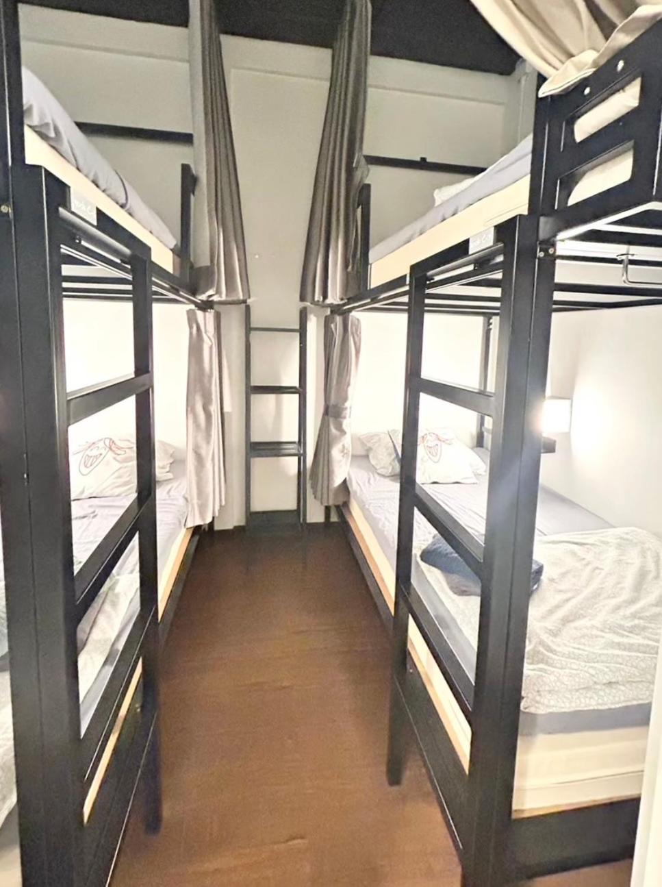 Bangkok Sanookdee Hostel Buitenkant foto