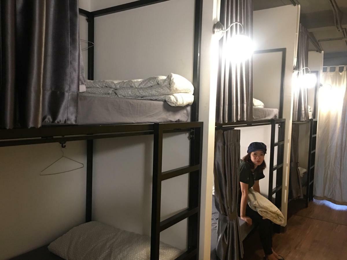 Bangkok Sanookdee Hostel Buitenkant foto