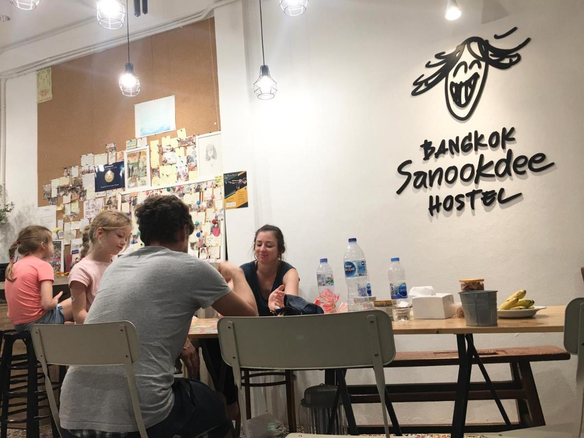 Bangkok Sanookdee Hostel Buitenkant foto